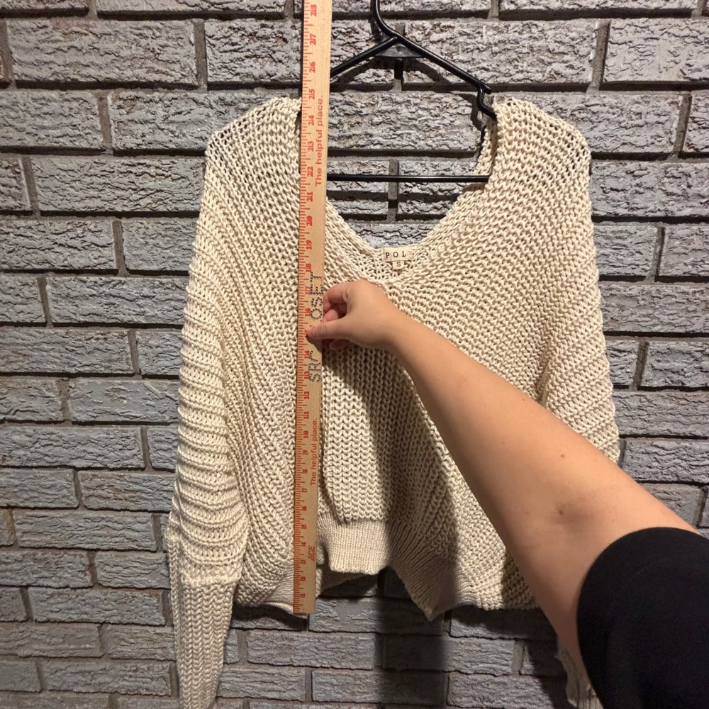 POL Cream Chunky Knit V-Neck Dolman Sleeve Cropped Sweater UD518 Small - Picture 4 of 6